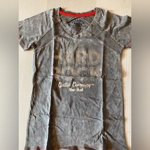 Hard Rock Guitar Company XS Tshirt. Gray w/ silver and red detailing